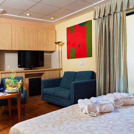 גאנדיה Hotel Rh Arena מראה חיצוני תמונה