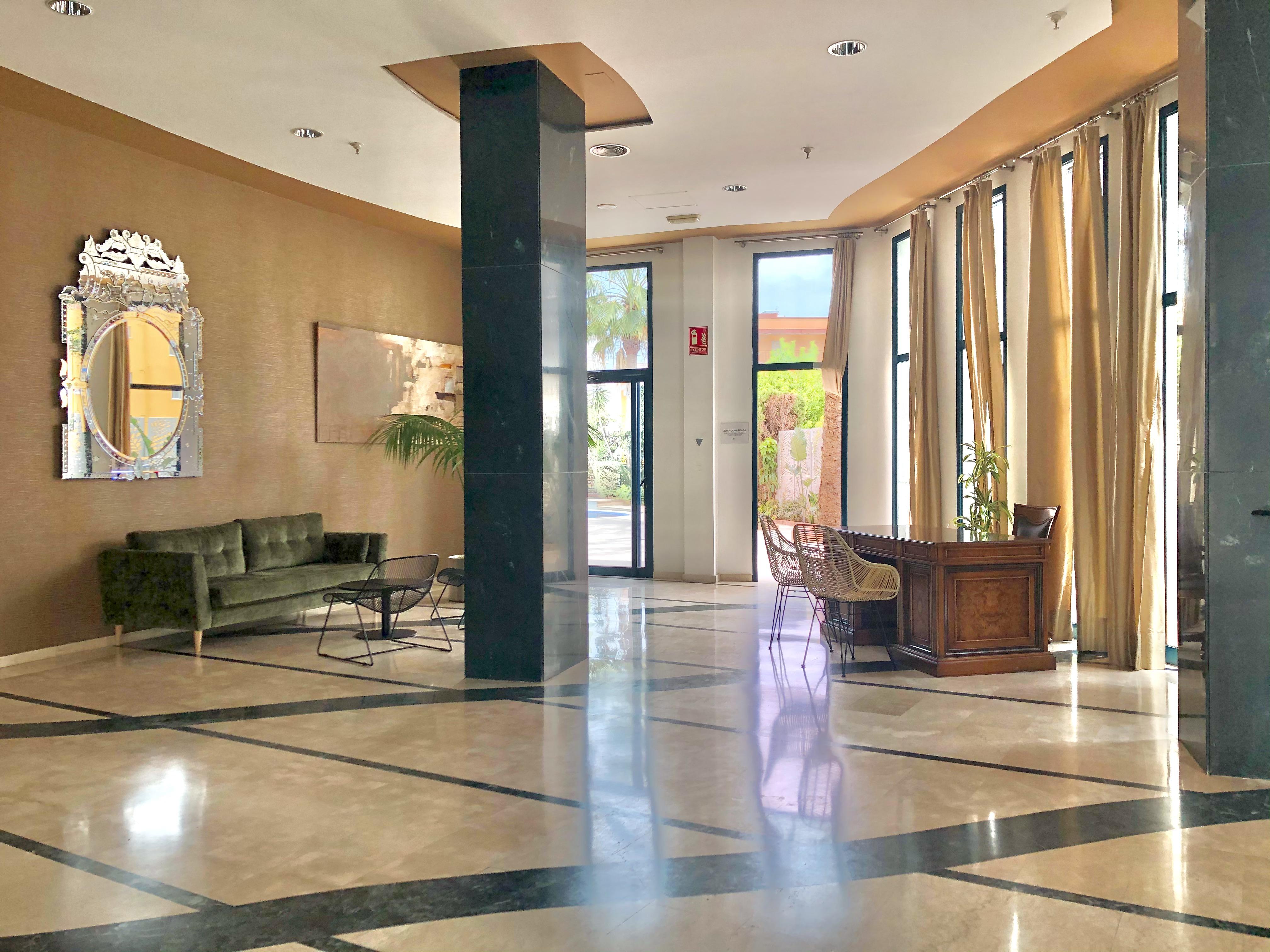 גאנדיה Hotel Rh Arena מראה חיצוני תמונה