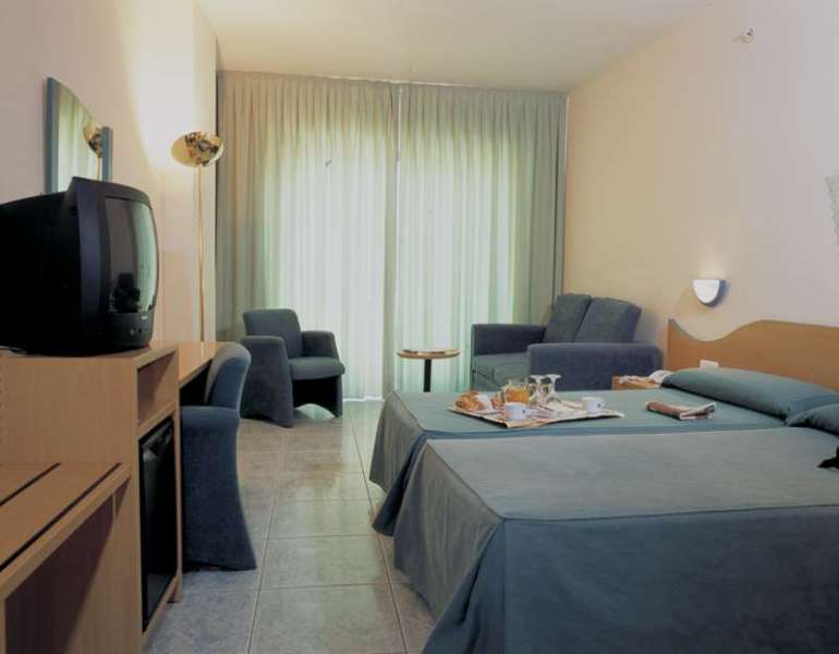 גאנדיה Hotel Rh Arena מראה חיצוני תמונה